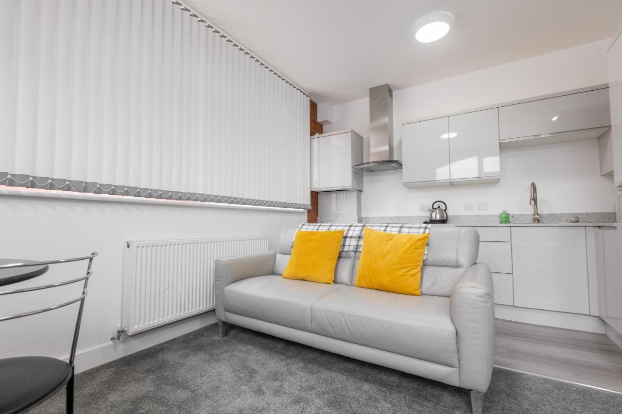 Platform City Theatre Studio With Secure Parking Kingston upon Hull Esterno foto